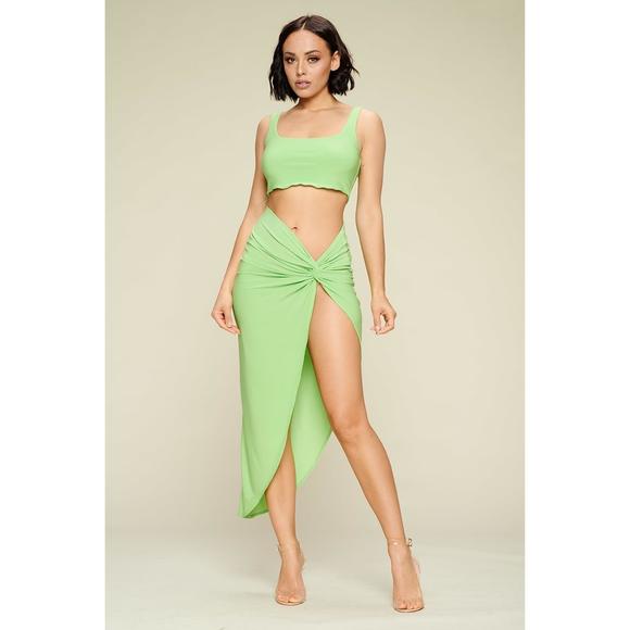 Rachell`s Boutique Tops - Summer Days Solid Crop Top & Split Thigh Twist Slit Skirt Set